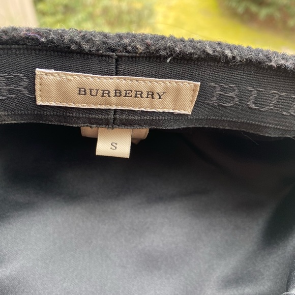 Burberry wool cap - Picture 7 of 7